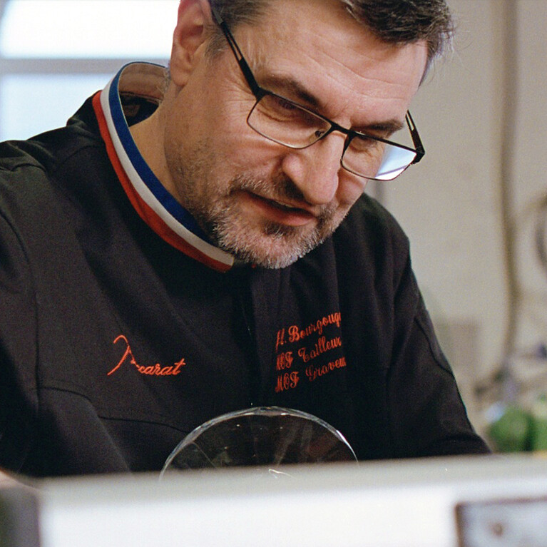 Jean-Luc Bourgougnon designing Baccarat creation